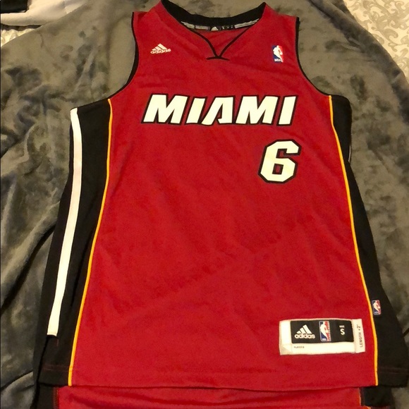 lebron james red heat jersey